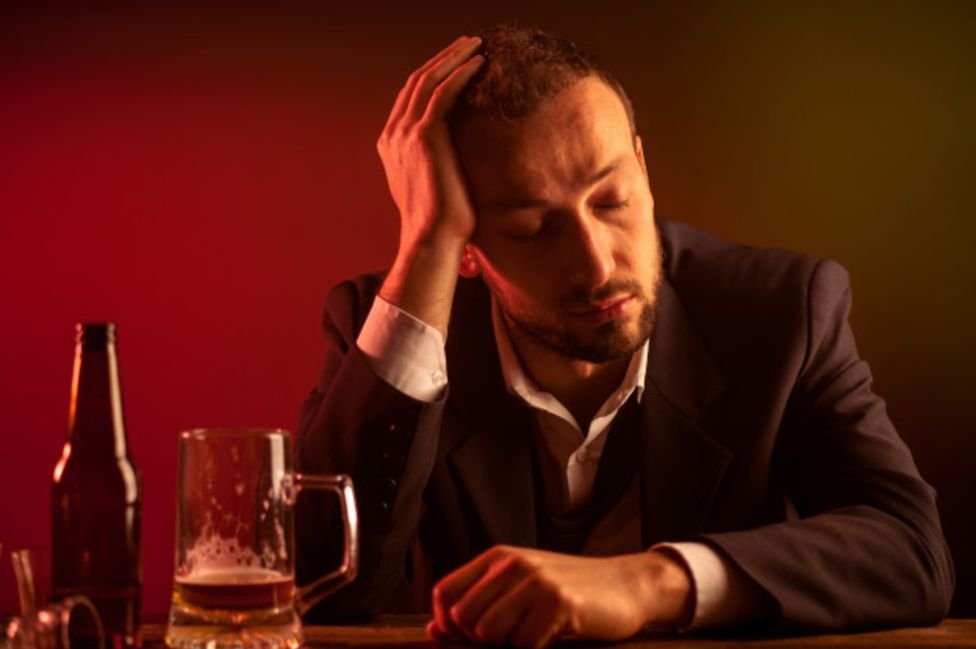 ¿Por qué unas personas se emborrachan más rápidamente que otras?