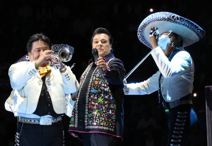 Muere Juan Gabriel, el ‘Divo de Juárez’