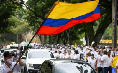 Caos en Colombia, la gente ya no tiene nada que perder, aparte de su vida