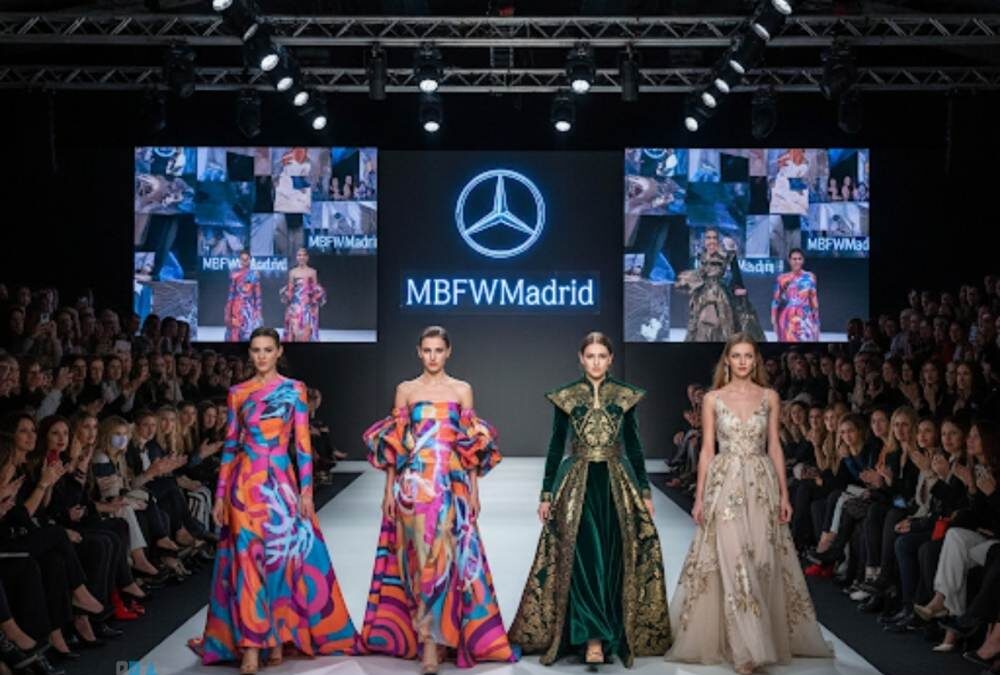 De la Pasarela a tu Armario: Los mejores looks de la MBFWM que marcarán la próxima temporada
